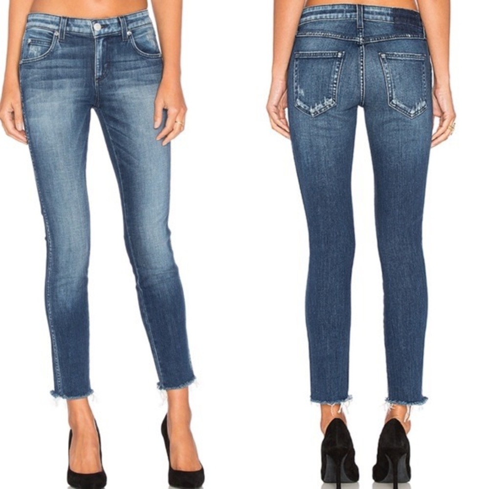 AMO Jeans Stix Crop in Sweetheart Blue Denim